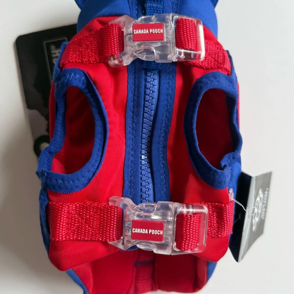 Canada Pooch High Tide Life Dog Jacket - Red/Blue - Size 10
